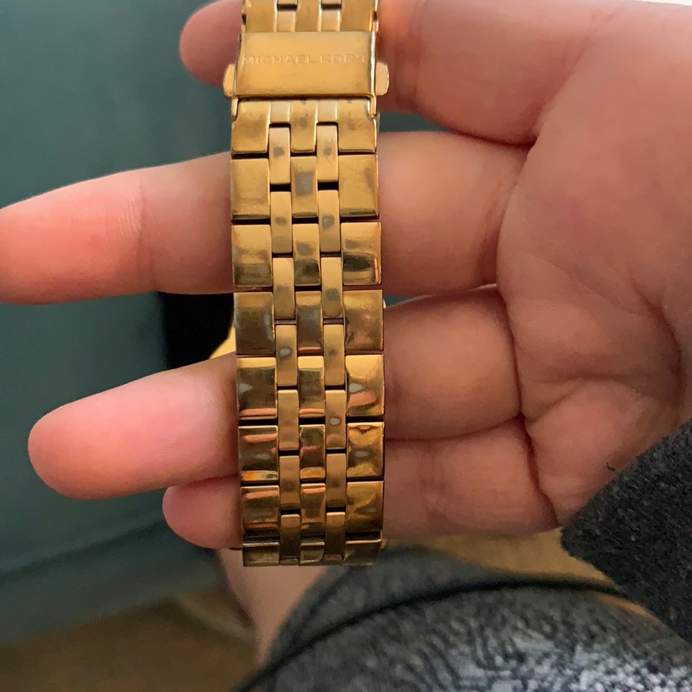 Micheal Kor’s watch - Picture 3 of 3